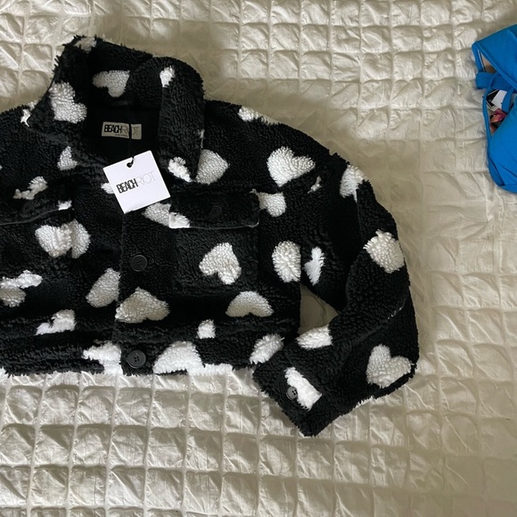 Beach Riot Devin Sherpa heart fuzzy crop jacket - Picture 6 of 16